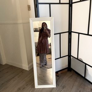 Meet your Posher, Gonul